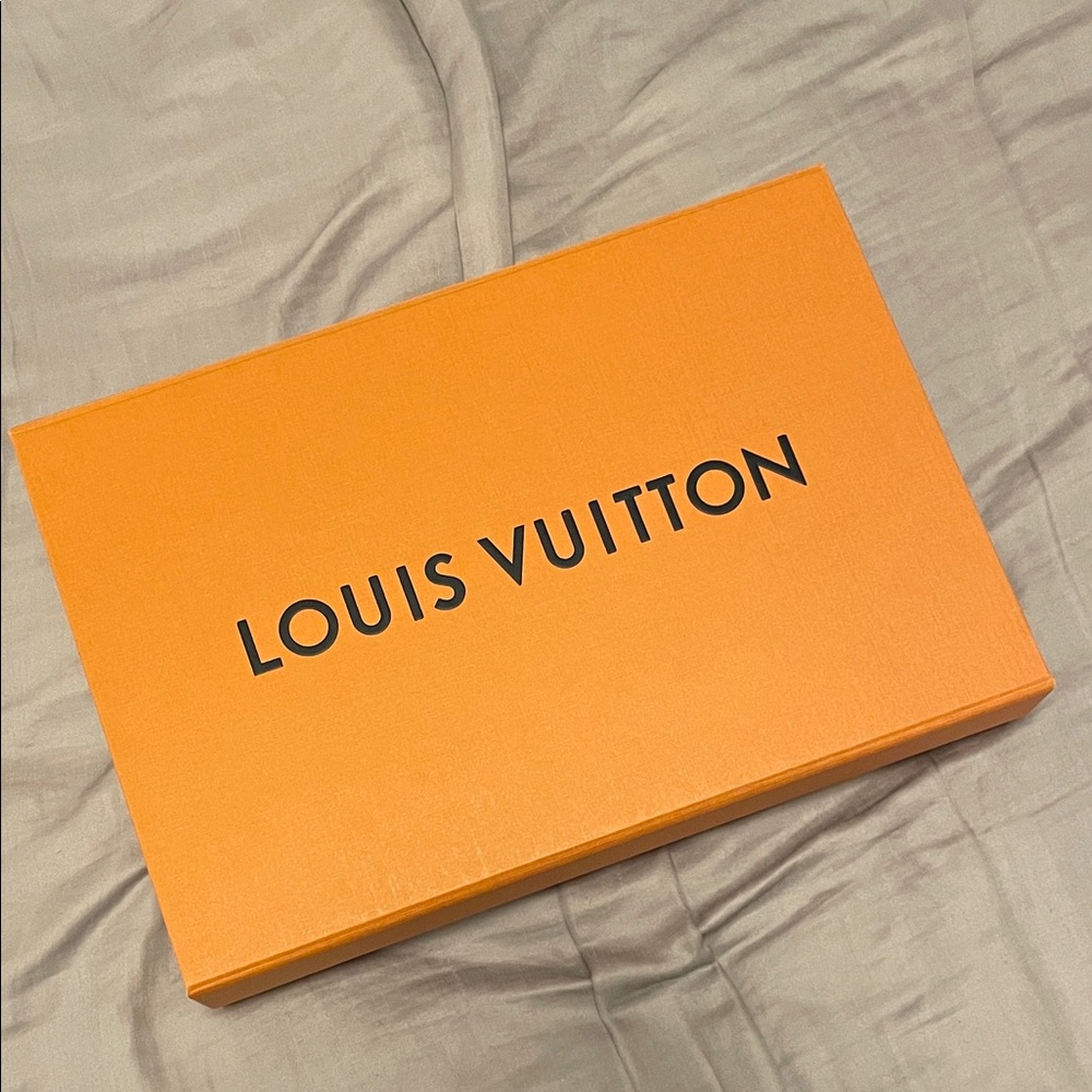 Authentic Louis Vuitton magnetic closure box keepsake
